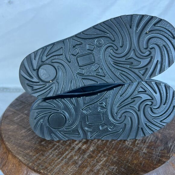 Kirkland Signature Boots Kids Girls 2 Blue Suede Wool Shearling Buckle Winter - Picture 9 of 11